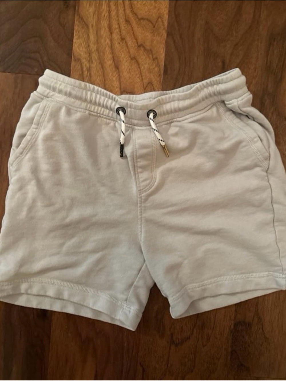 Vineyard Vines kids Drawstring Athletic Shorts in Light Beige